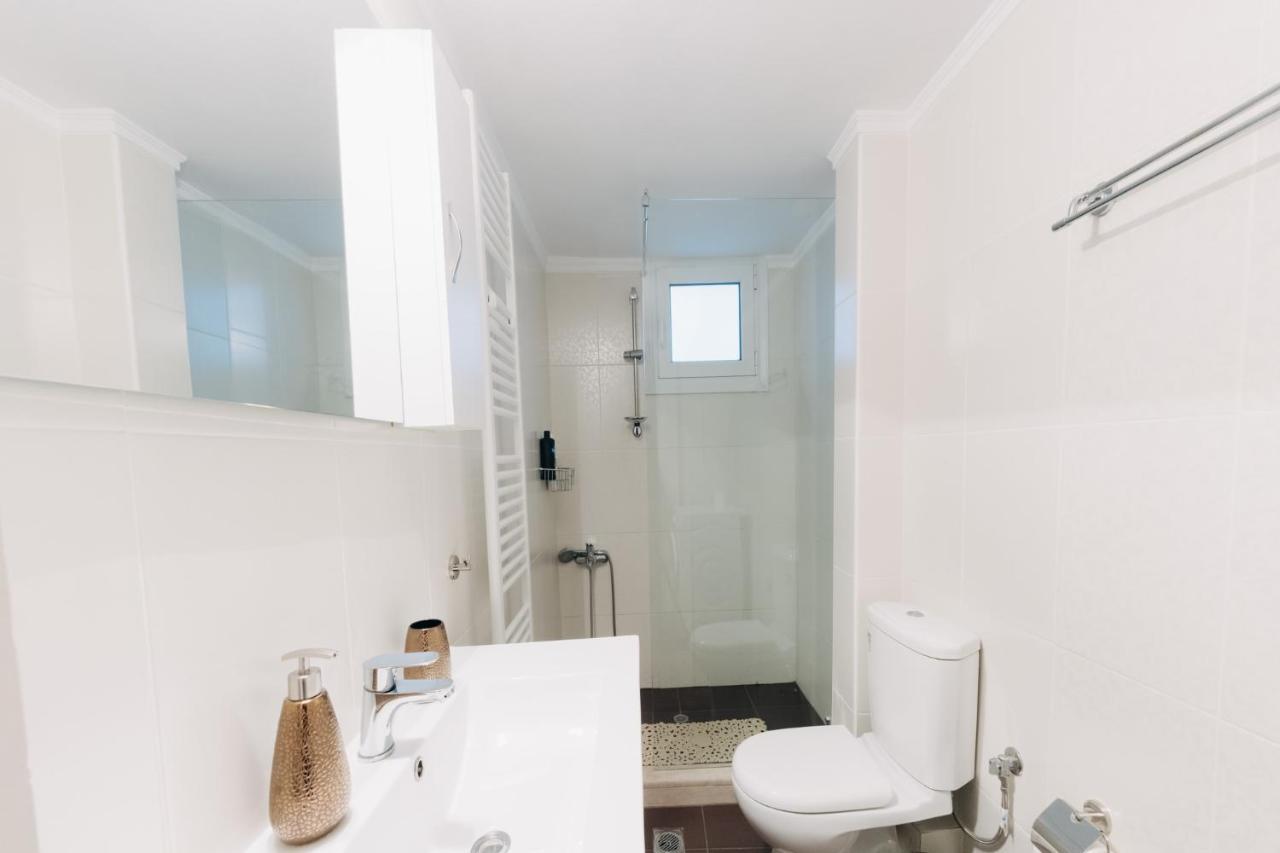 Best House Saint John, New Port Of פאטרה מראה חיצוני תמונה